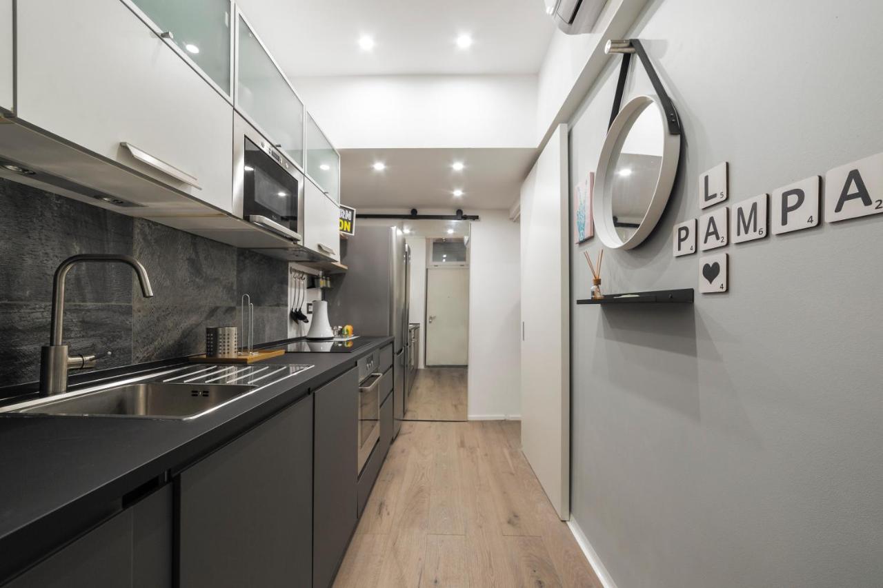 Апартаменты La Pampa New & Fully Refurbished Apt Милан Экстерьер фото